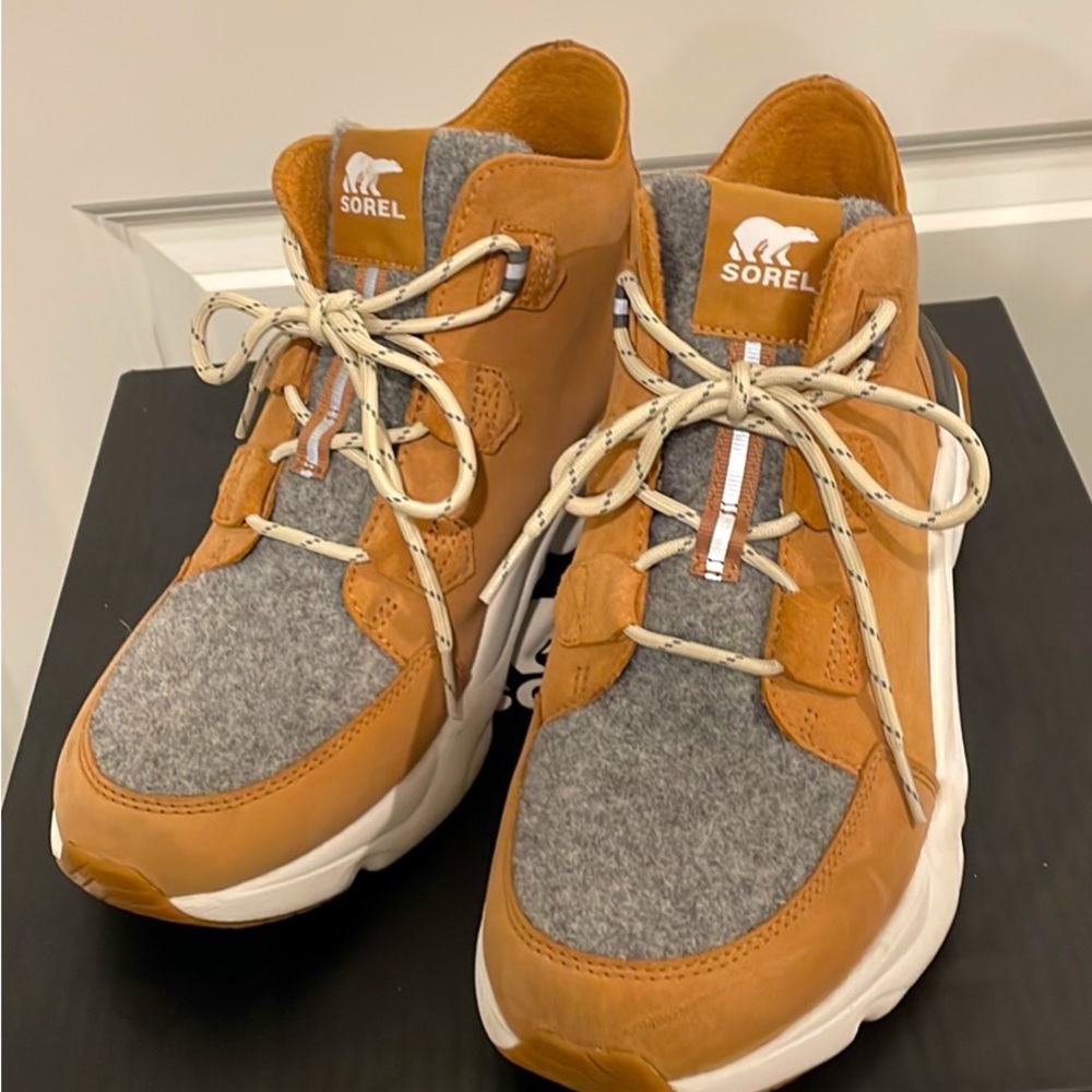 Sorel Kinetic Sneaker Boot waterproof